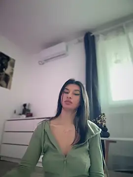 Wet Aarya  online show from January 19, 2:24 pm