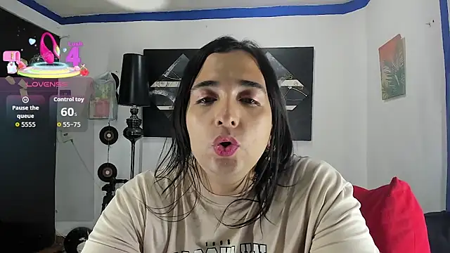 SARAMISHA online show from January 10, 1:38 pm