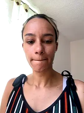 SamanthaWatson online show from October 6, 4:01 pm