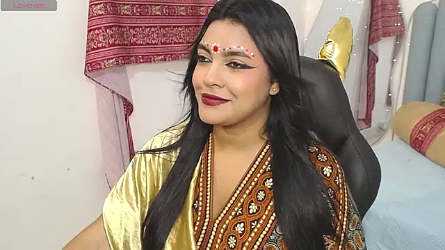 lakshmiraniii online show from October 14, 11:57 am