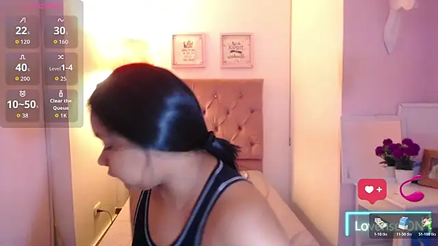 Nahom1  online show from November 17, 10:32 pm