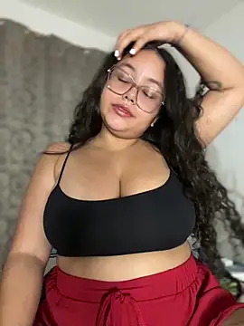 CurlyGirl 1 online show from January 6, 2:59 am