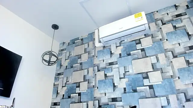 angel dthroatt online show from April 12, 12:41 pm