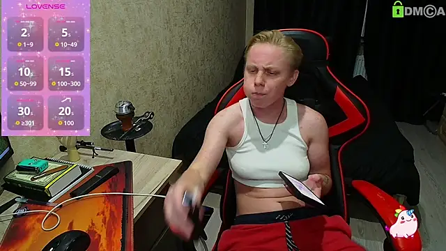 Alexis Gordon online show from September 10, 5:24 pm