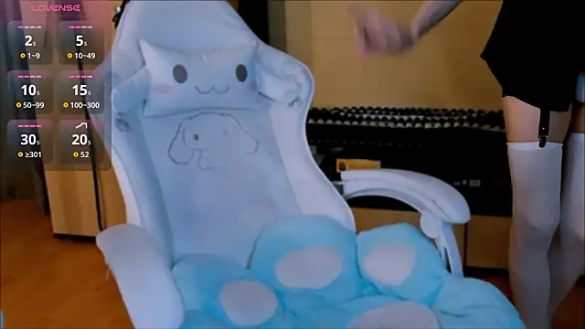 FemAlexa  online show from February 25, 5:55 pm