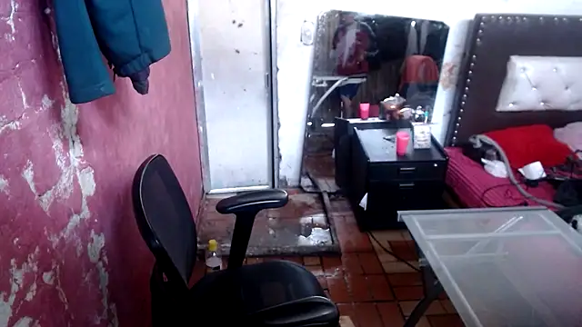 bad couple sex online show from November 16, 7:03 pm