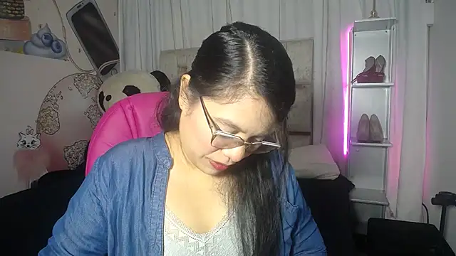 KEYRA-MILLER- online show from November 25, 2:03 am