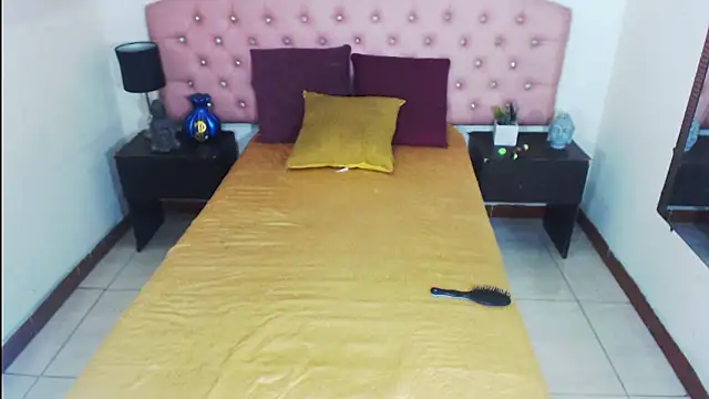 andrea safeira doll online show from January 15, 6:14 pm