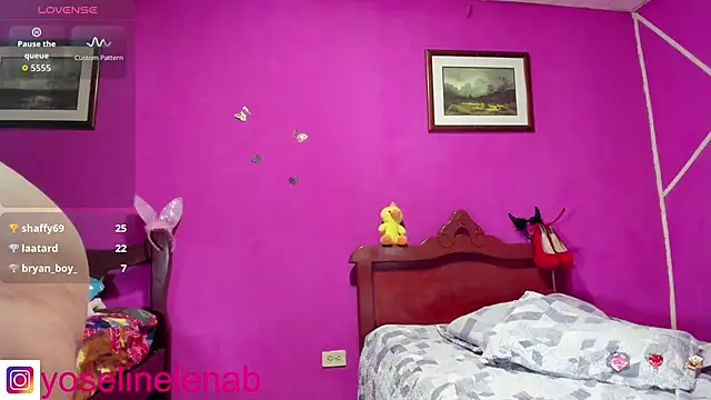 Vanefox online show from April 6, 4:46 am