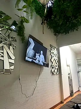 tamarabigass1 online show from November 11, 3:24 am