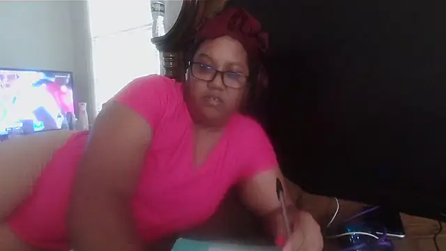 ebonyred online show from November 16, 7:14 pm