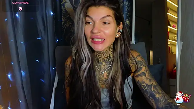 tattooedBabyy online show from December 17, 1:15 pm