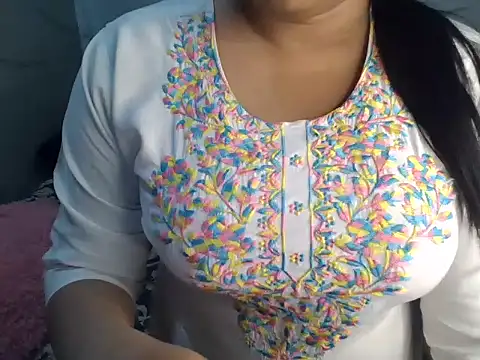 Trezza online show from June 4, 9:19 pm
