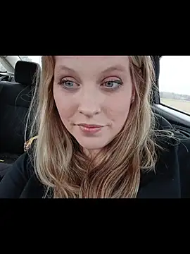 Cumonkatie online show from January 11, 1:27 pm