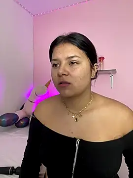 Oriana Guzman online show from November 16, 11:38 pm