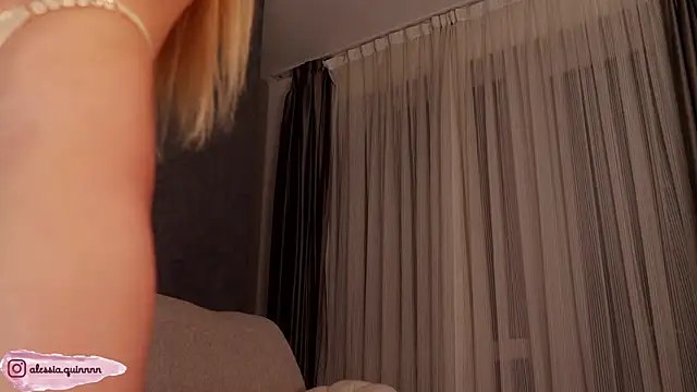 BaayBee   online show from October 20, 8:01 pm