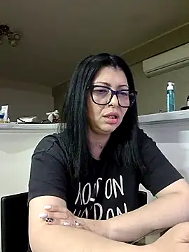 Milf Abigail online show from March 12, 3:53 am