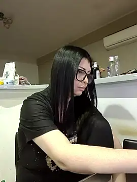 Milf Abigail online show from January 13, 4:51 am