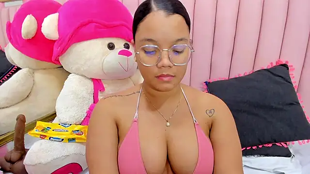 ISABELLA 020 online show from November 26, 4:19 pm