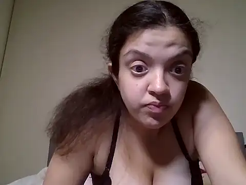 WildLillyFlower online show from November 13, 4:39 pm