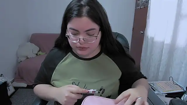 Aria Fullbuster online show from March 20, 9:20 pm