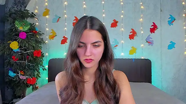 Milana Crystal  online show from April 17, 12:29 pm