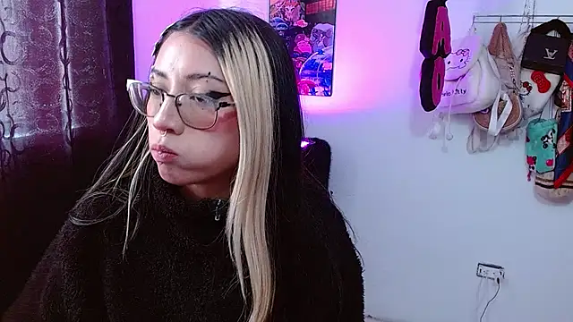 squirt charlott online show from September 27, 6:59 pm