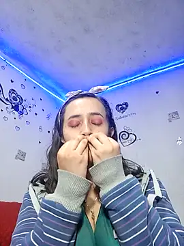 anndreapds online show from September 21, 11:47 pm