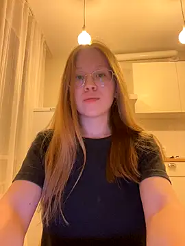 Eva Weyne online show from September 17, 8:18 pm