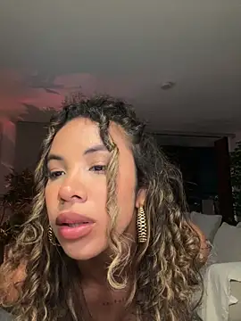 Brunettexio online show from November 9, 2:18 am