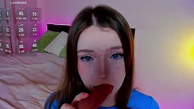 lexxxxxxi online show from October 29, 6:32 pm