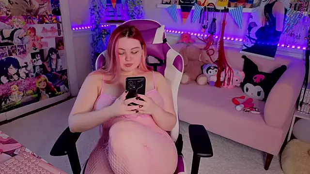 Unholy Lady online show from September 27, 5:25 am