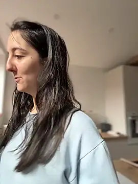  Juliette online show from March 6, 9:48 am