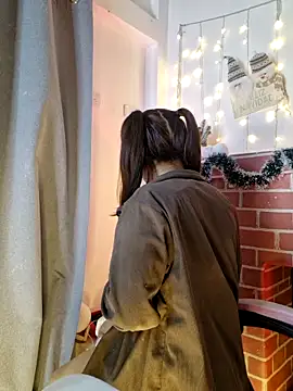 Juanelopez1 online show from December 5, 4:34 am