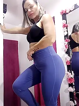 sweetfantasyy69 online show from May 11, 7:00 pm