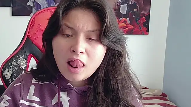 jessica gomez online show from November 13, 4:50 pm