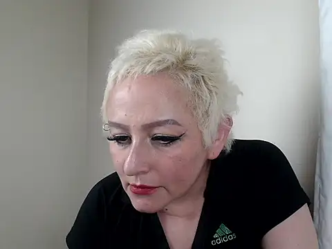 FRANCHEZKA online show from April 1, 4:02 am