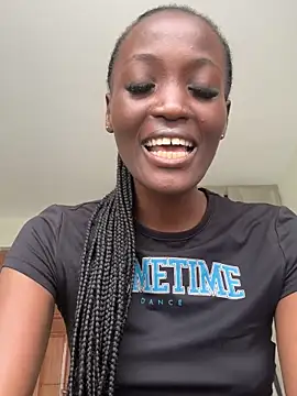 Fanclubbbbb online show from April 1, 10:16 am