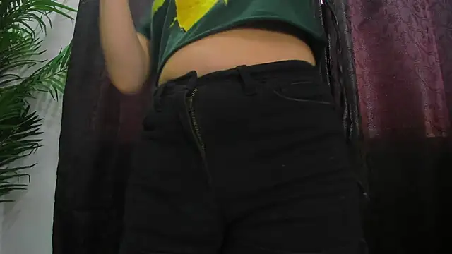 Ammy Connor1 online show from January 14, 9:31 pm