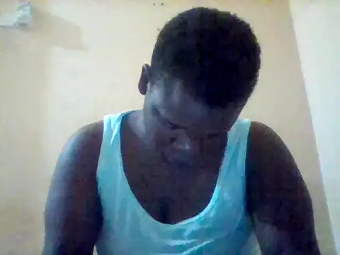 Snapshot of prittylorah15 chatting on September 18, 9:35 pm prittylorah15 online show from September 18, 9:35 pm