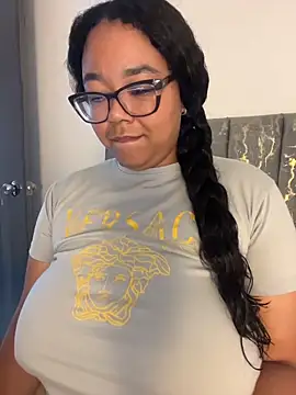 XMara online show from February 20, 3:02 pm