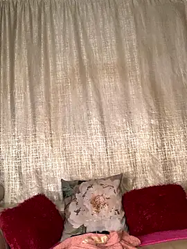 VeryGoodBadGirl1 online show from January 16, 3:02 am