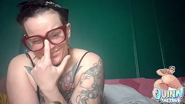 quinnmariexo online show from November 20, 10:11 pm