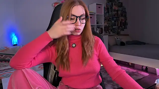 LinaWitch online show from October 16, 12:08 pm