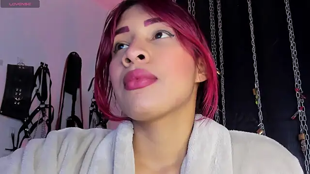 charrlotte quinn online show from June 3, 2:44 pm