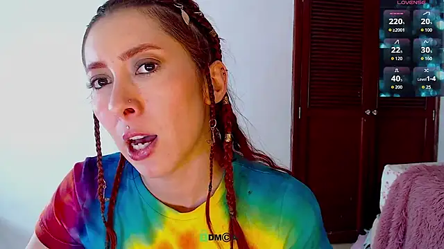 lanaturner  online show from October 8, 5:56 am