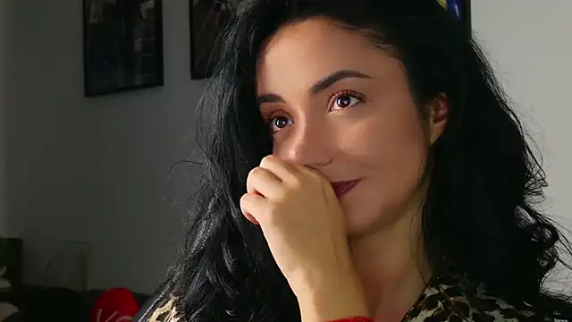 Snapshot of KatherineRyder chatting on October 3, 6:57 pm KatherineRyder online show from October 3, 6:57 pm