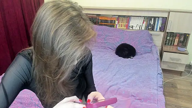 LianaMiller88 online show from November 22, 1:58 pm