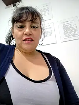 Natasha miilf online show from April 15, 7:58 pm