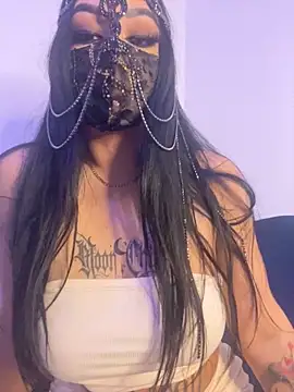 kamila french online show from March 17, 10:03 pm